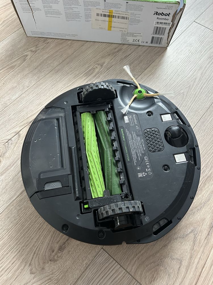 Робот пилосос Roomba