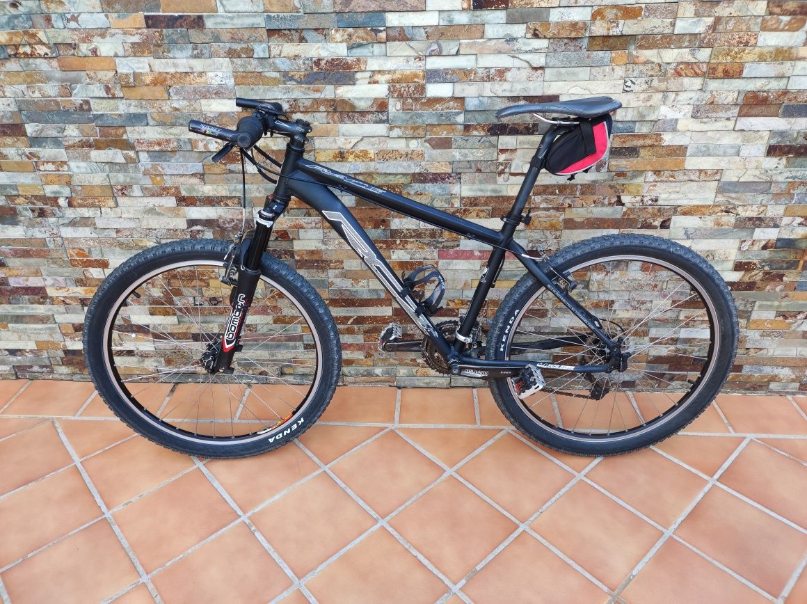 Bicicleta BTT 26"