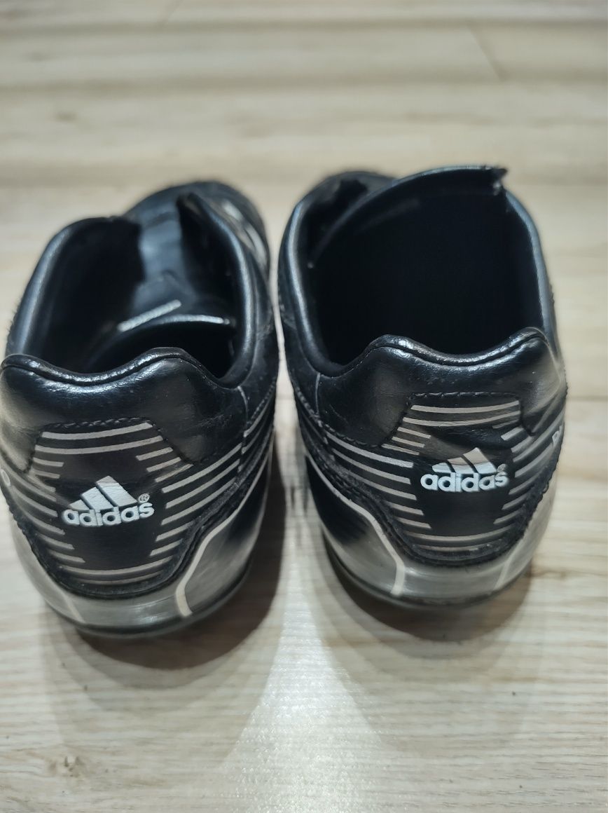 Korki, buty piłkarskie adidas rozm.36