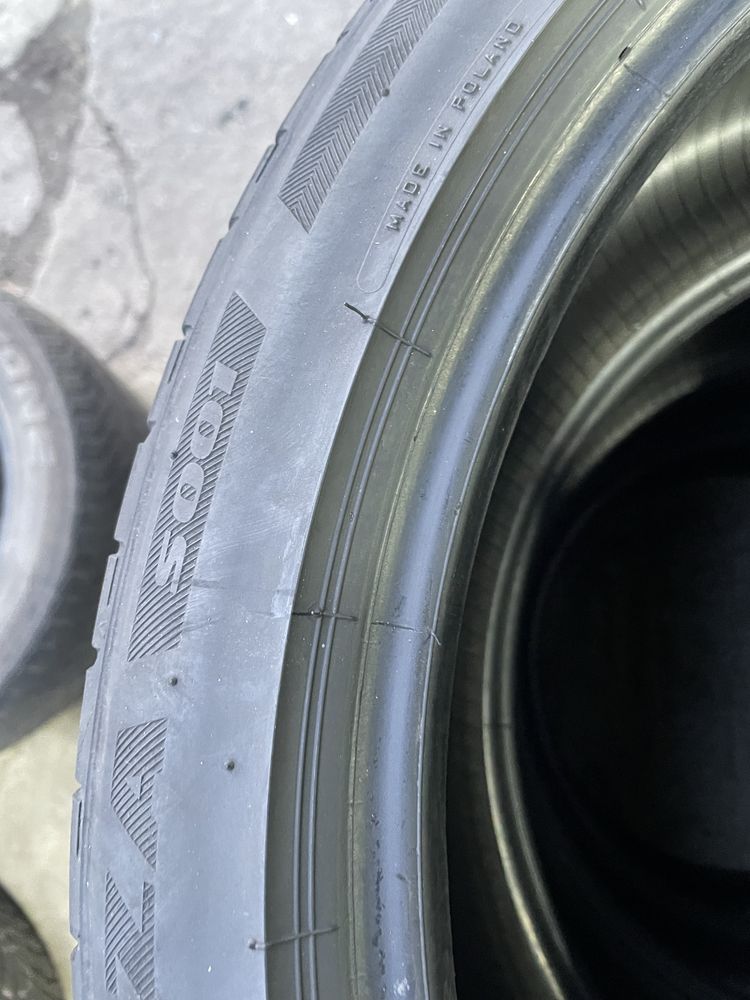 235/40R19 96W Bridgestone S001 (4szt)