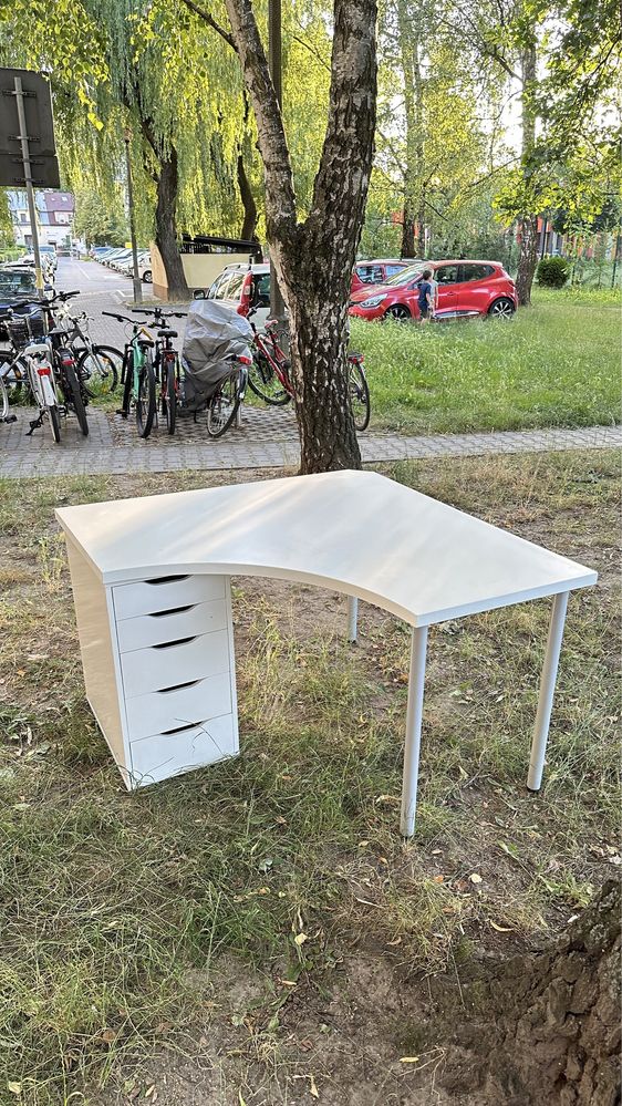 Biurko IKEA Alex z szafką (5 szuflad), białe
