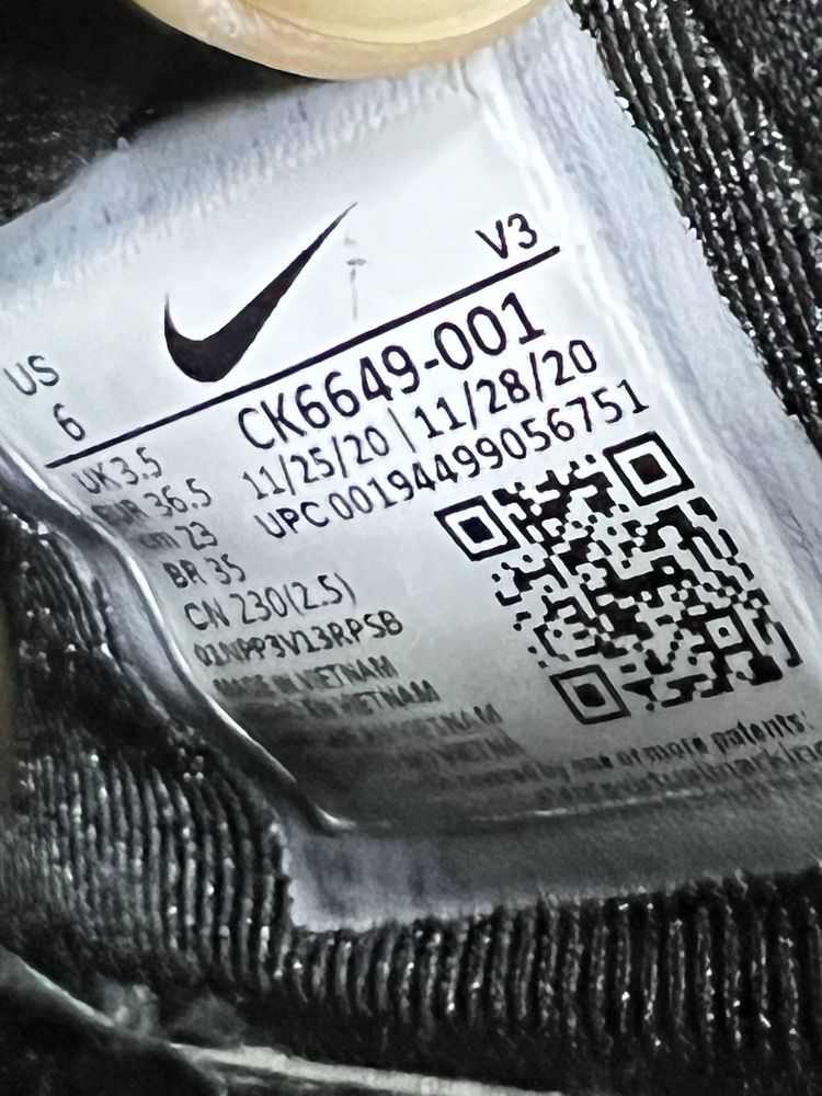 Продам БОМБЕЗНІ жіночі кросівки Nike Air Force 1 Pixel SE