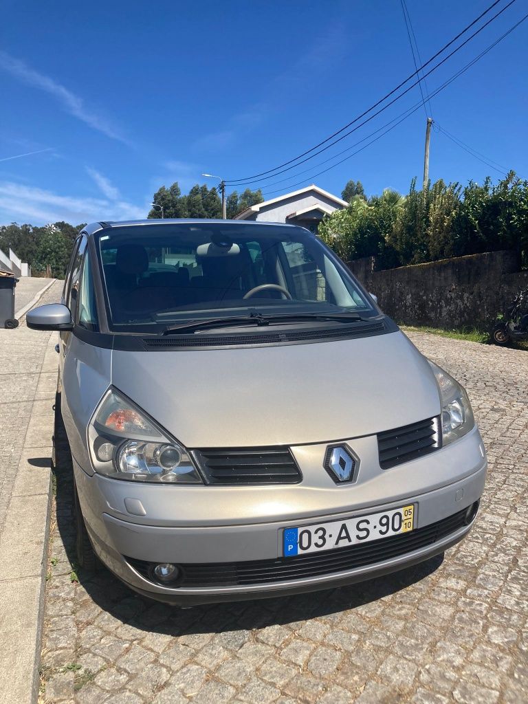 Renault espace 2.2  4000€