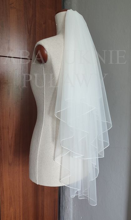 Nowy welon ślubny 60/80. Ivory.