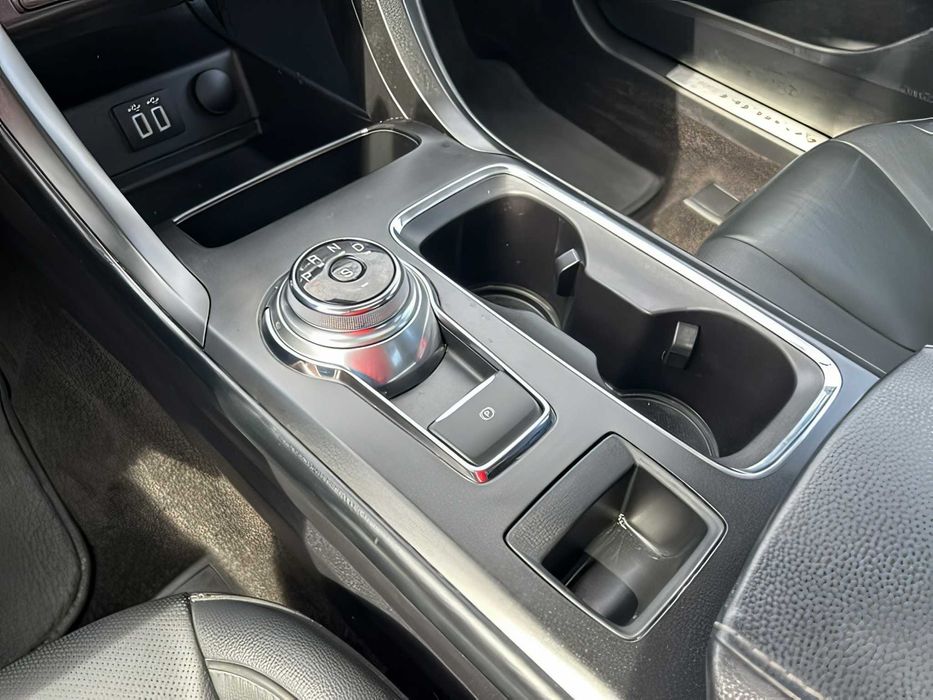 Ford Fusion      2019