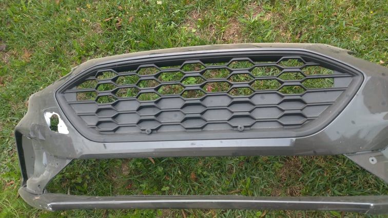 Para-choques frente Ford Focus 2019/2020