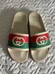 Chinelos homem Gucci