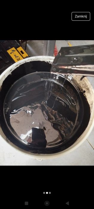 Farba do metalu czarny