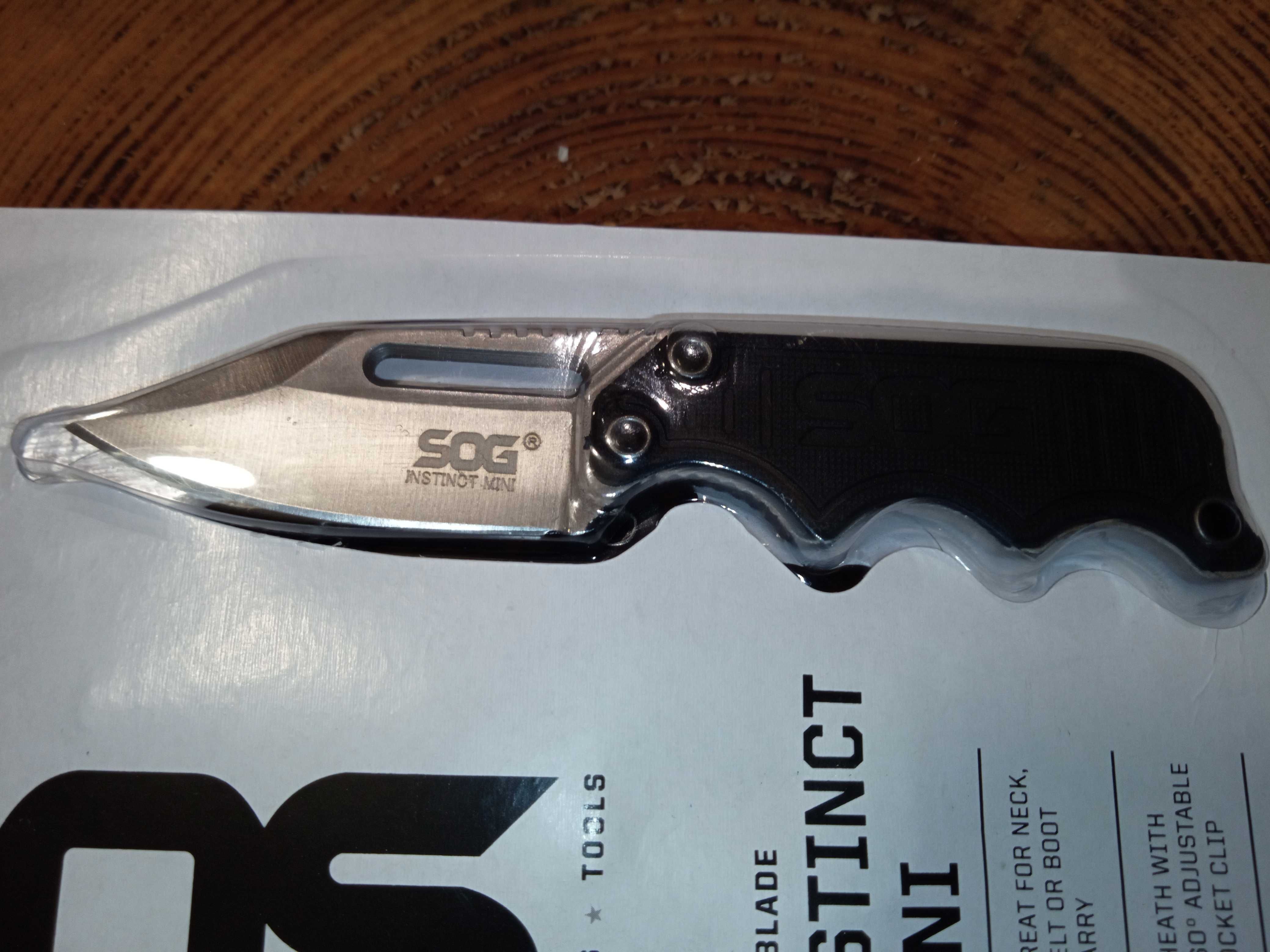 Nóż SOG Instinct Mini