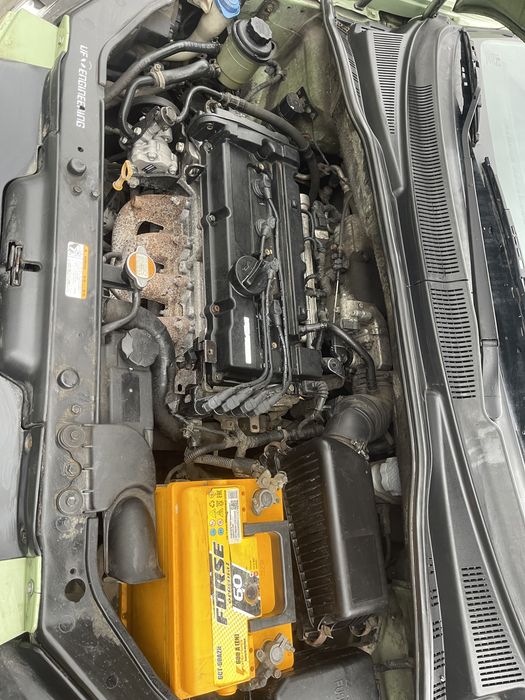 хендай гетц.