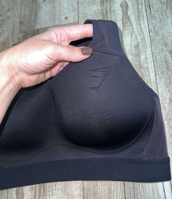 Gymshark Фірмовий оригінальний спортивний топ, бра