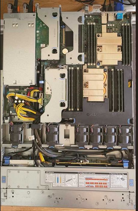 Dell PowerEdge R440, 2 x Xeon4116- 96GB -2x900GB SSD- 10GBFiber