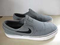 Buty NIKE SB ZOOM STEFAN JANOSKI Slip Cnvs roz 44 Trampki Sport