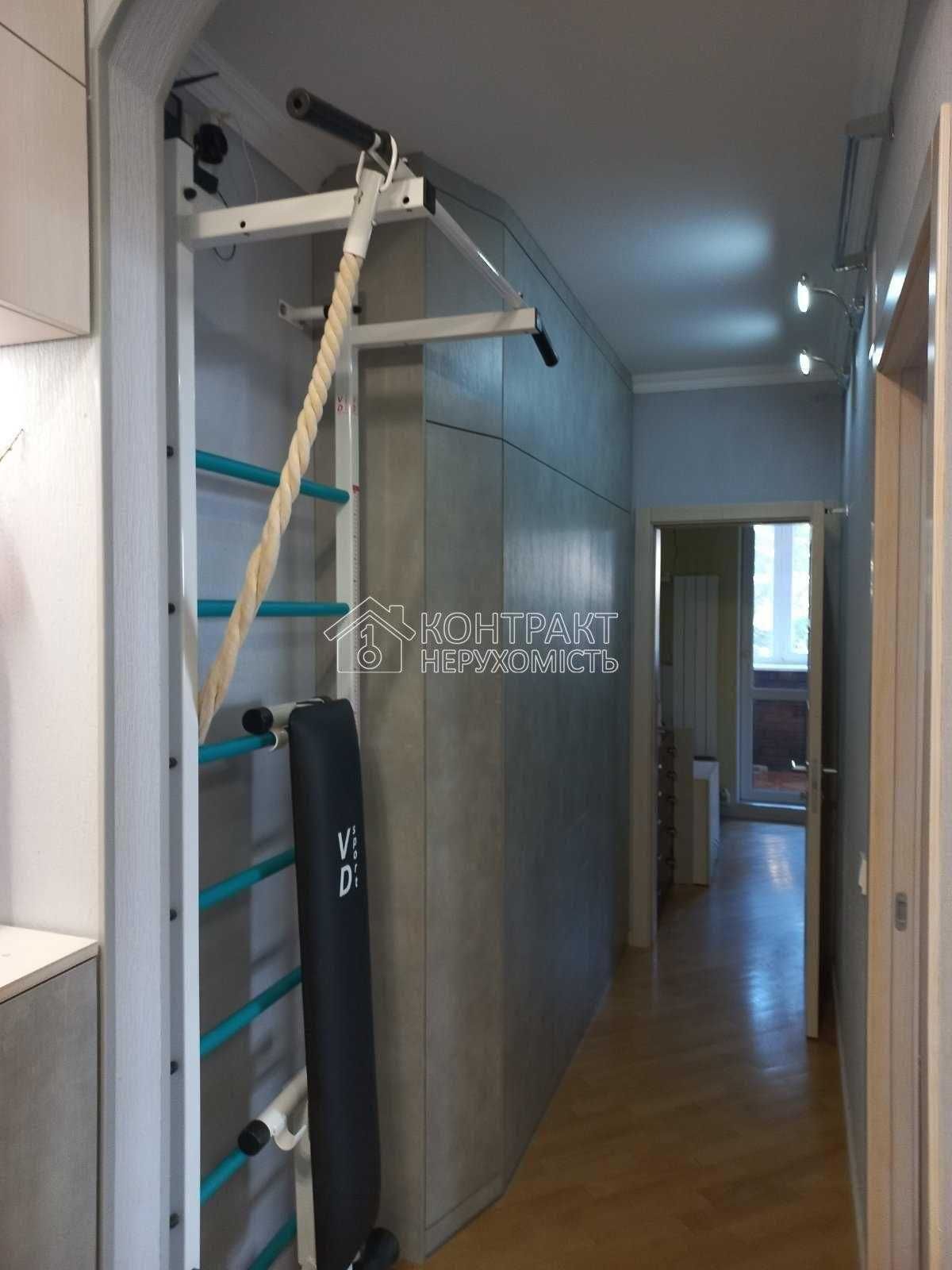 Продажа 3 ком. квартиры проспект Аэрокосмический (Гагарина) Центр