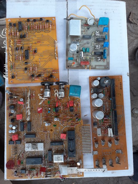 Радіоплати км є різні пересилаю