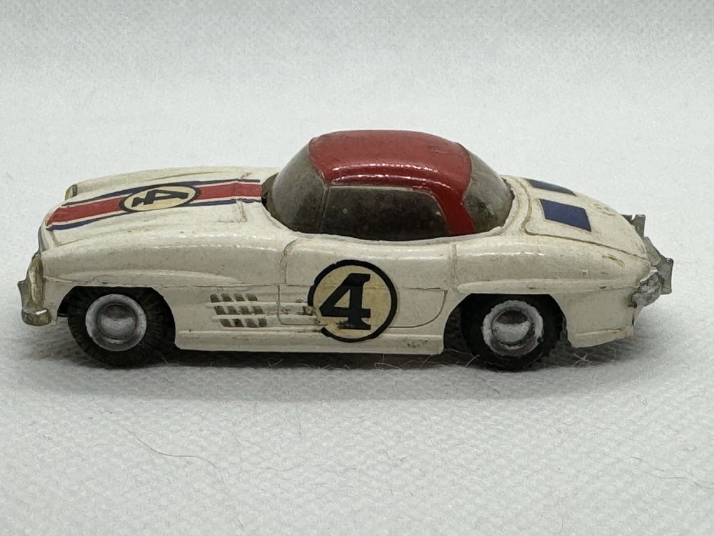 Mercedes Benz 300SL Triang Minic
