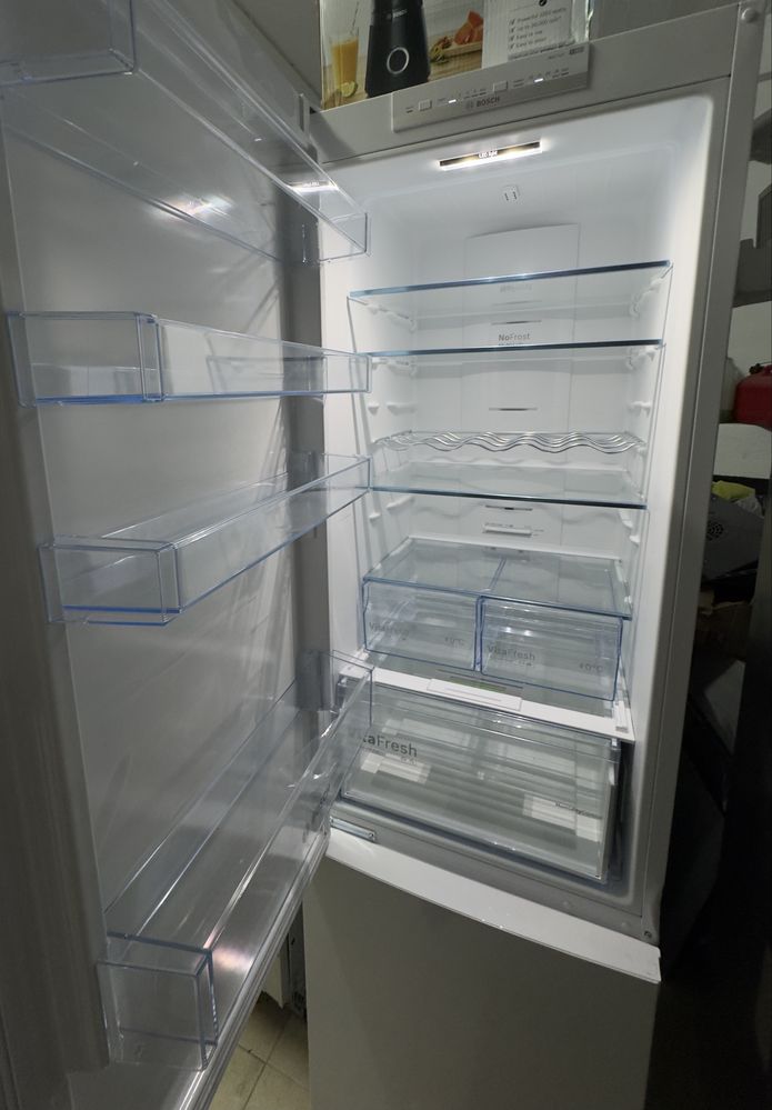 Frigorífico Combinado BOSCH KGN39VWDA (No Frost - 203 cm - 203 L