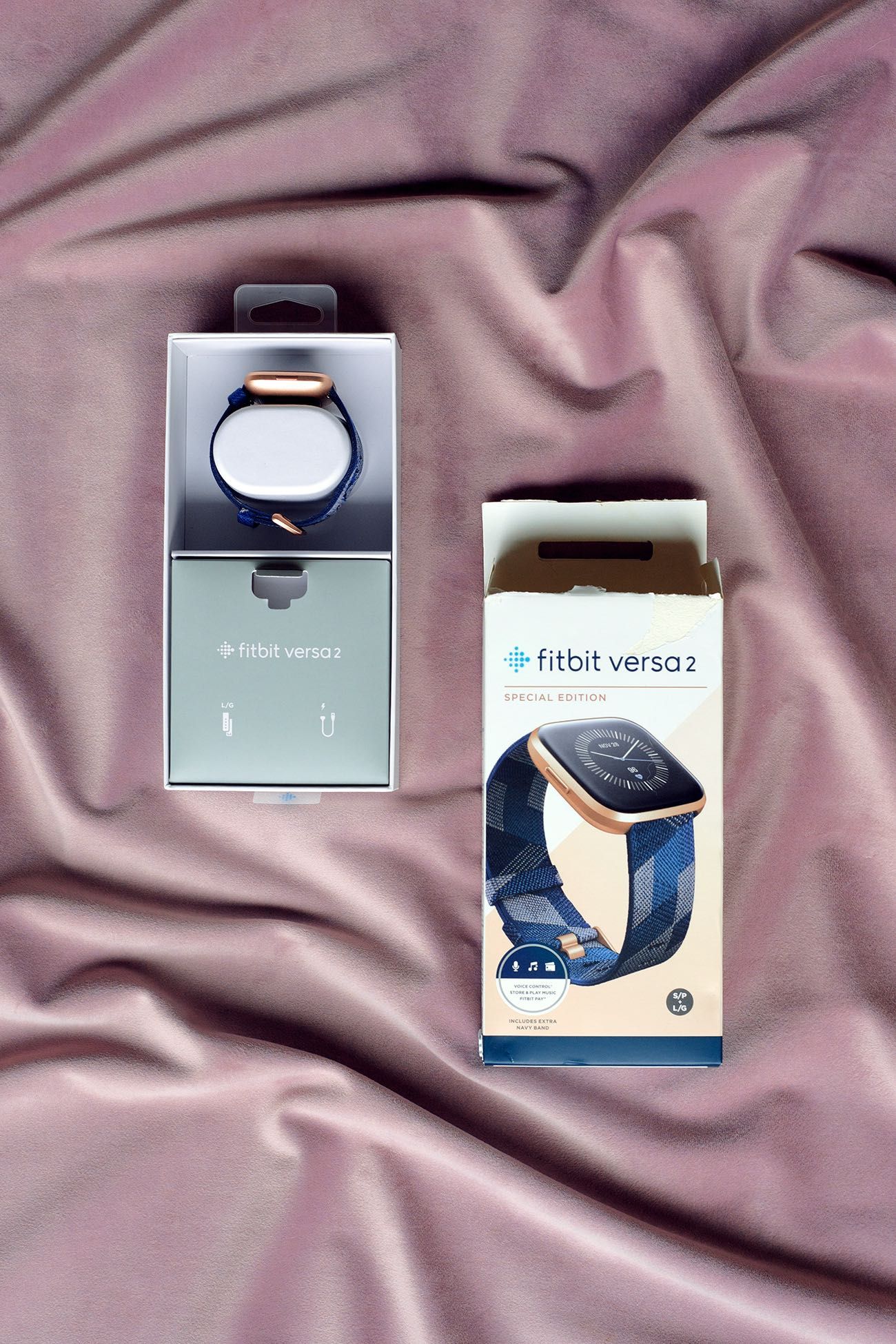 Fitbit Versa 2 Special Edition niebiesko - złoty