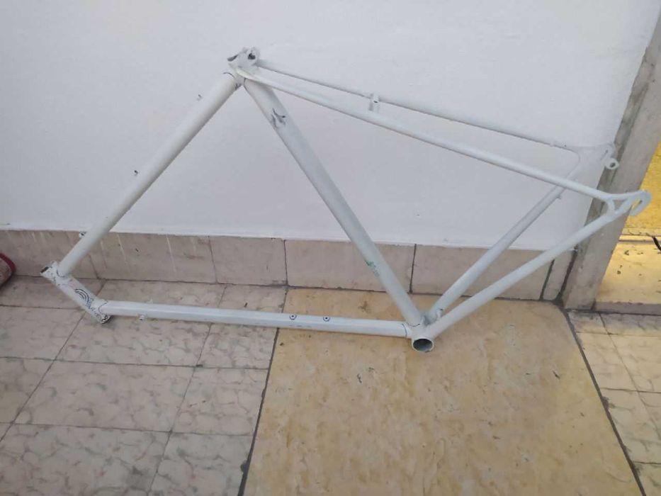 Quadro de Bicicleta L/XL - Bom Estado