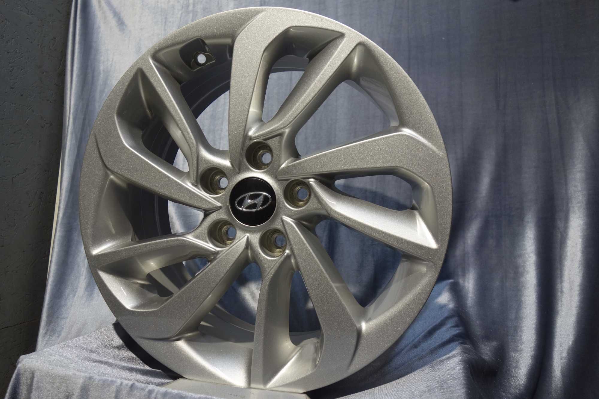 Alufelgi HYUNDAI 17" 5x114,3 Tucson Nexo Kona Ioniq Sonata Srebrne 731