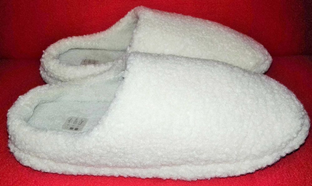 Kapcie ślubne na nową drogę szczęśliwego życia dla panny młodej