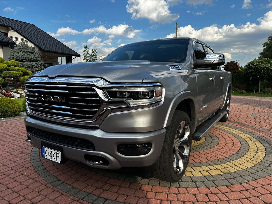 RAM 1500 RAM 1500 LONGHORN 4x4 5.7 V8 HEMI eTorque Engine