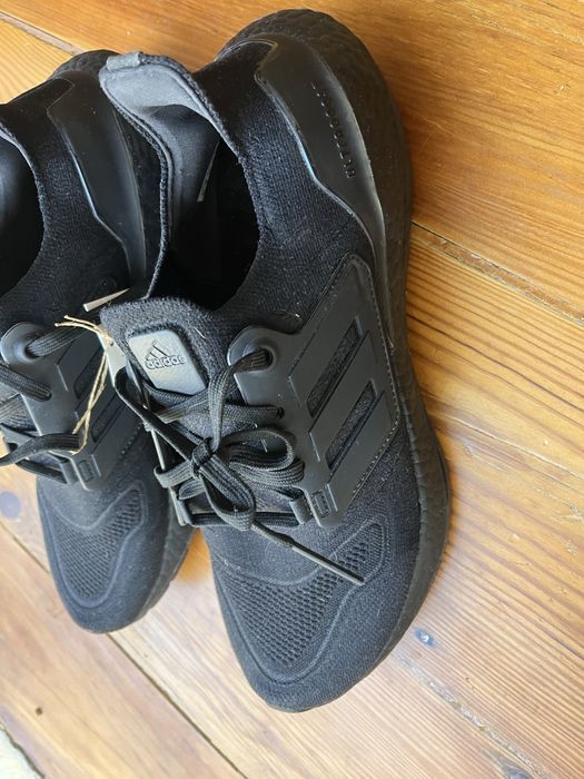 Adidas Ultraboos Pretos novos 43