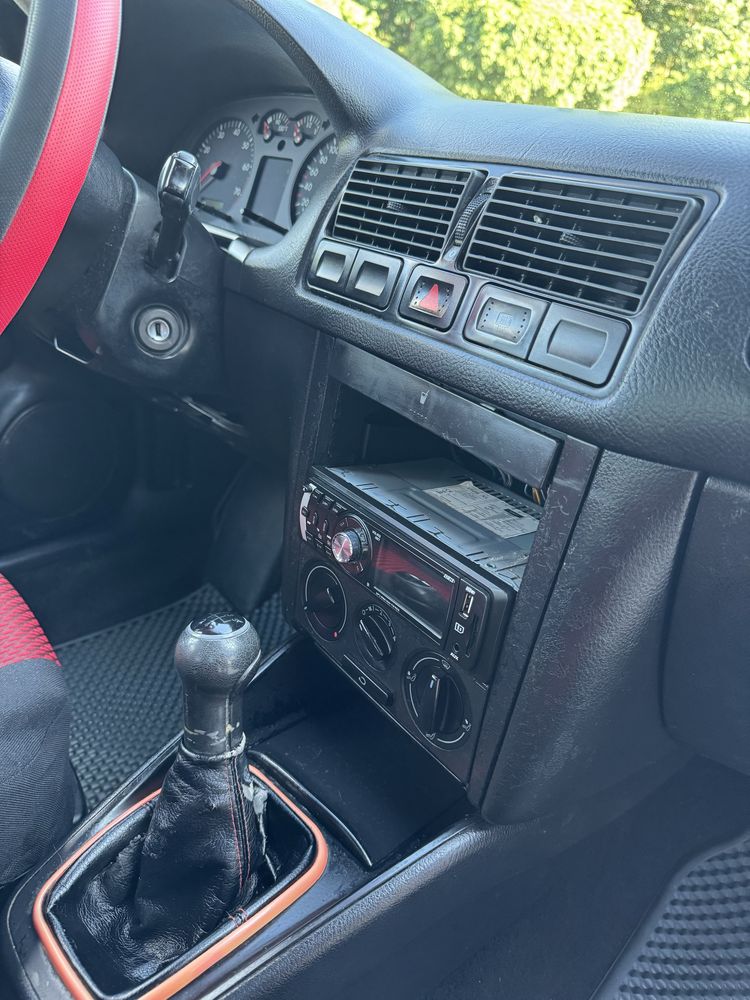 Продам Golf IV 1.6 MPI