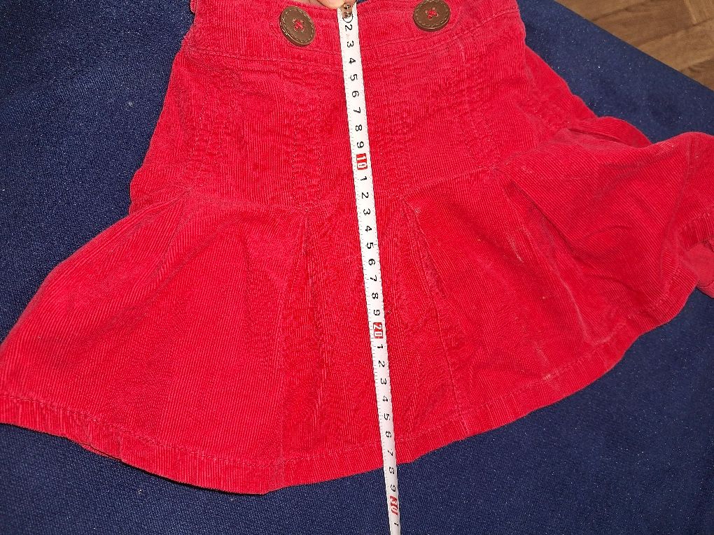 Czerwona spódniczka sztruksowa rozkloszowana na święta 104/110 Next