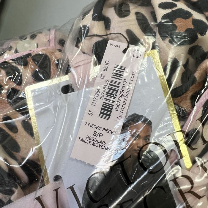 Victoria Secret Satin Leopard оригинал новая пижама сатин леопардовая
