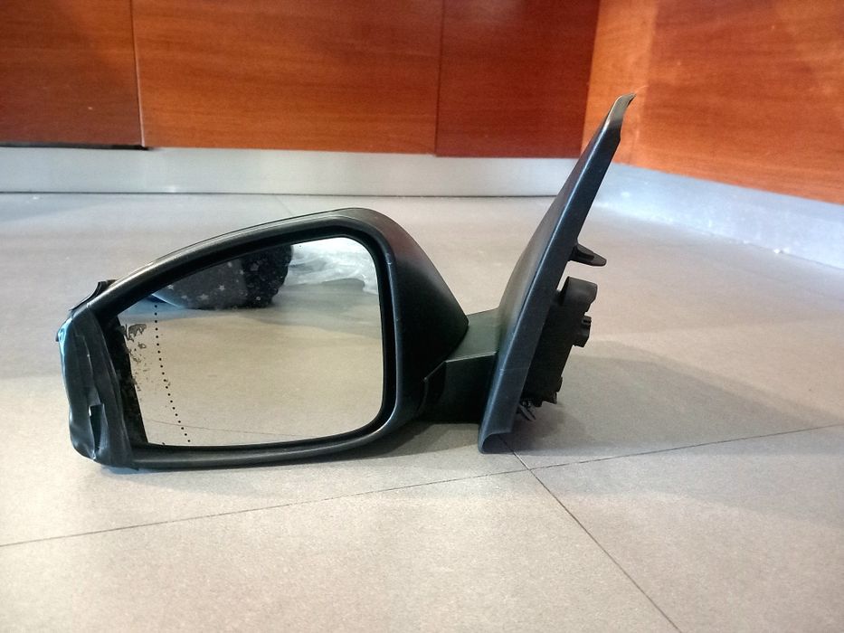 Oryginalne lusterko lewe Renault Megane III - uszkodzona oprawa
