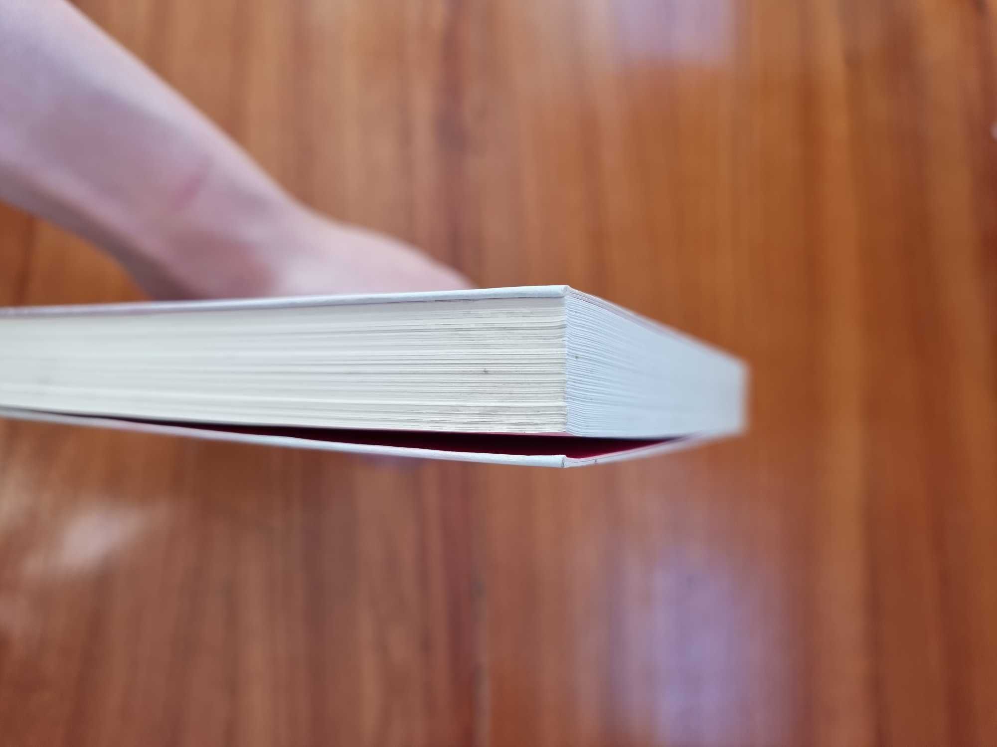 Livro "Quando Hitler Roubou o Coelho Cor-de-Rosa"