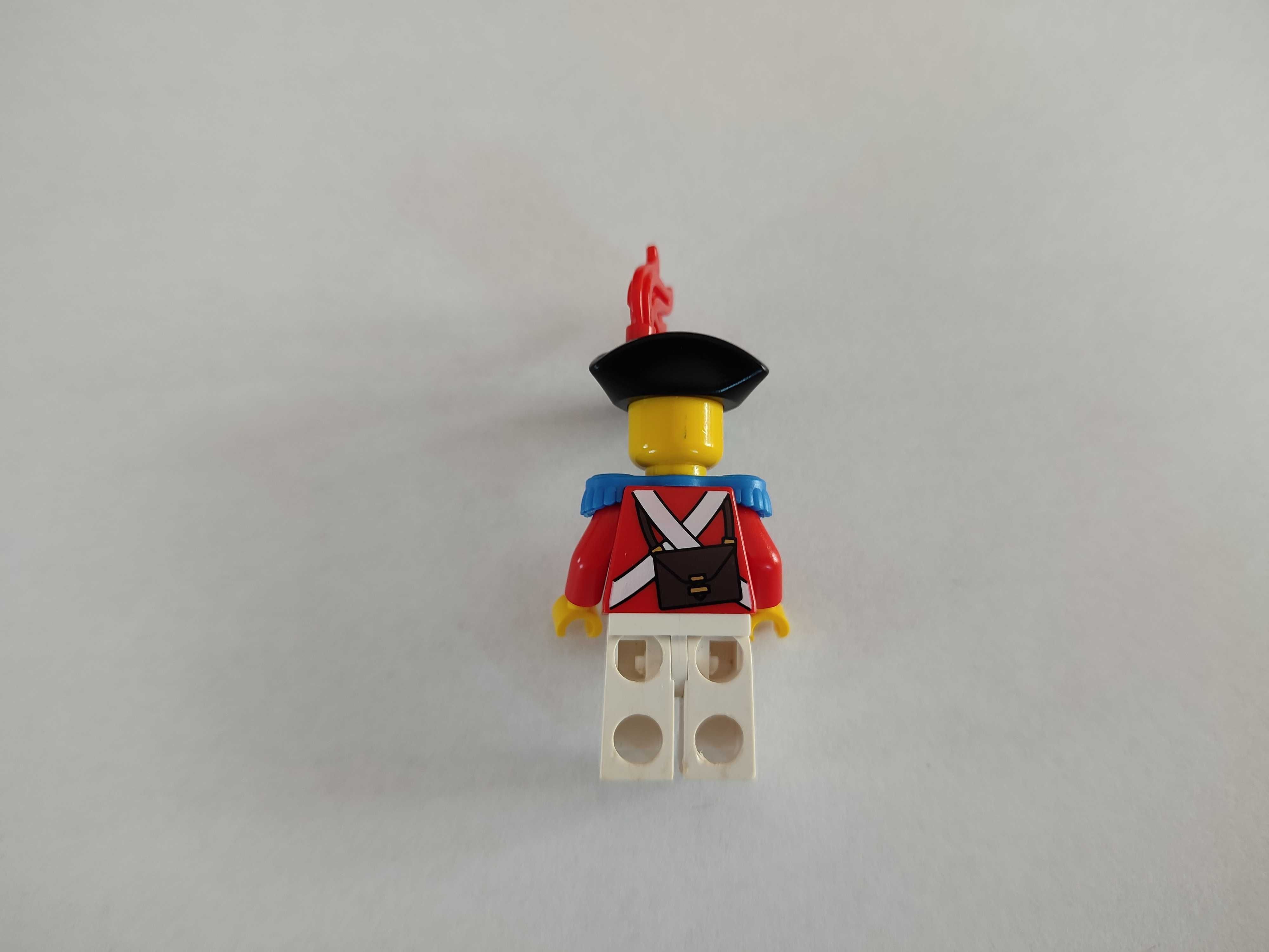 LEGO figurka pi119 Imperial Soldier II with Red Plume Long Moustache