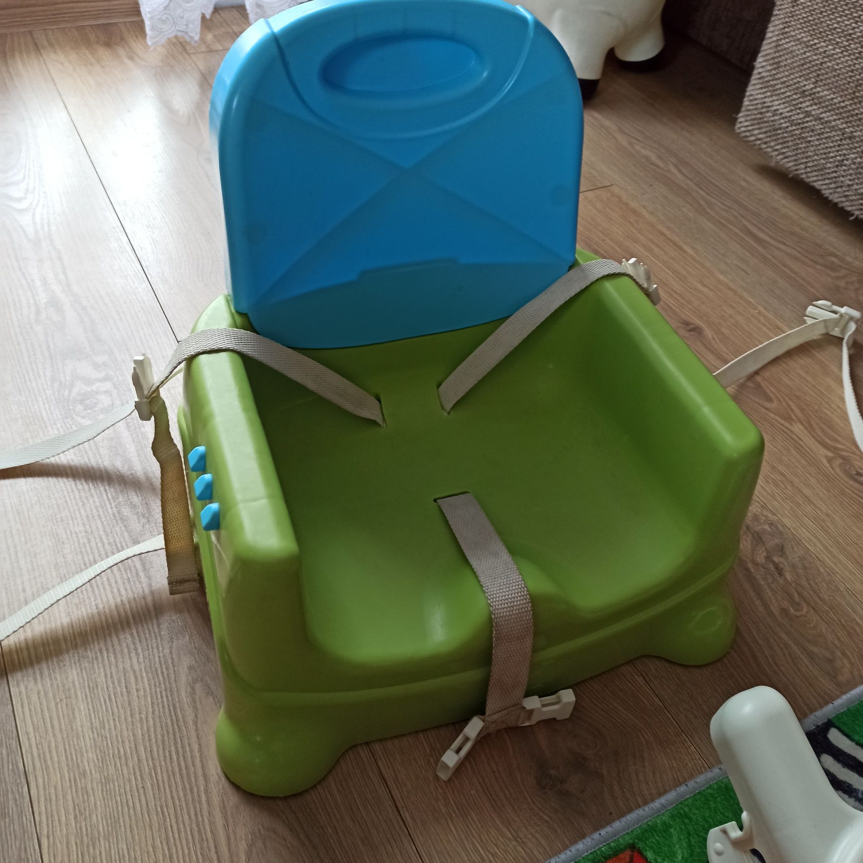 Krzesełko do karmienia maluszka Fisher price