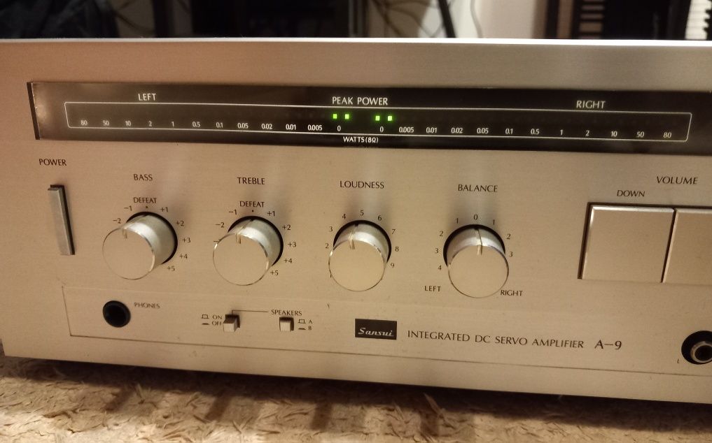 Amplificador Sansui A9