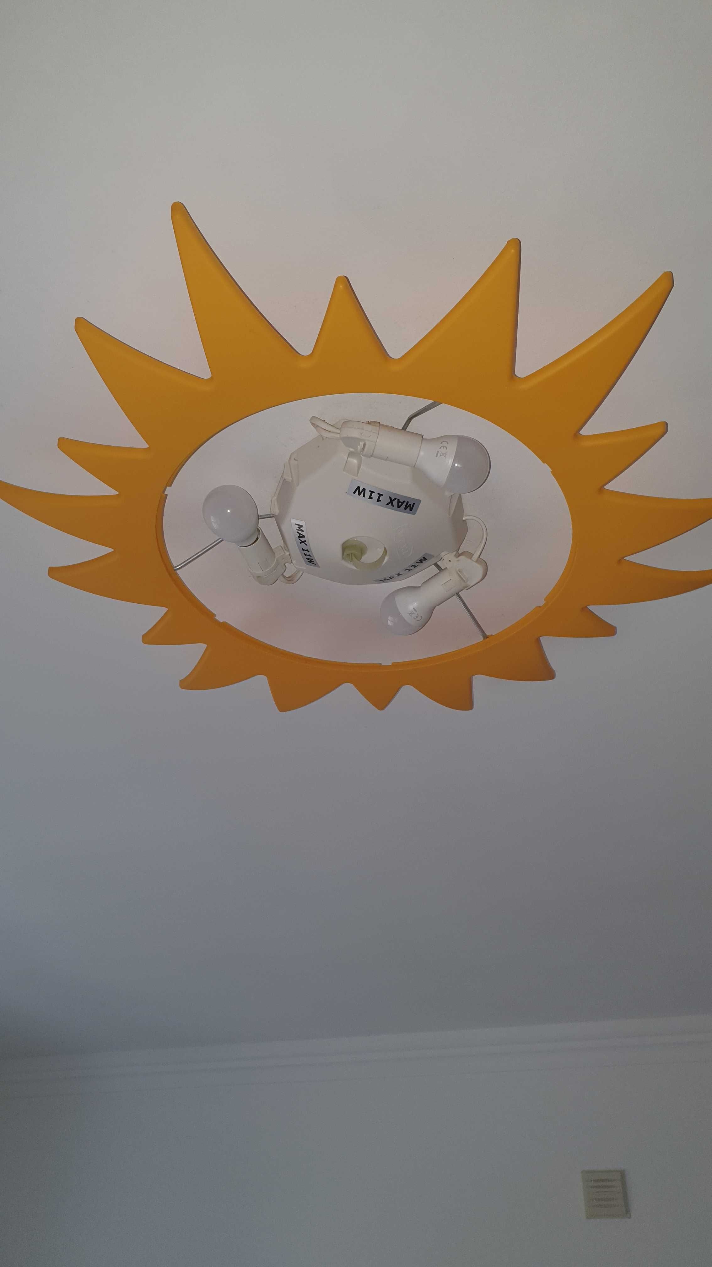 Candeeiro quarto criança