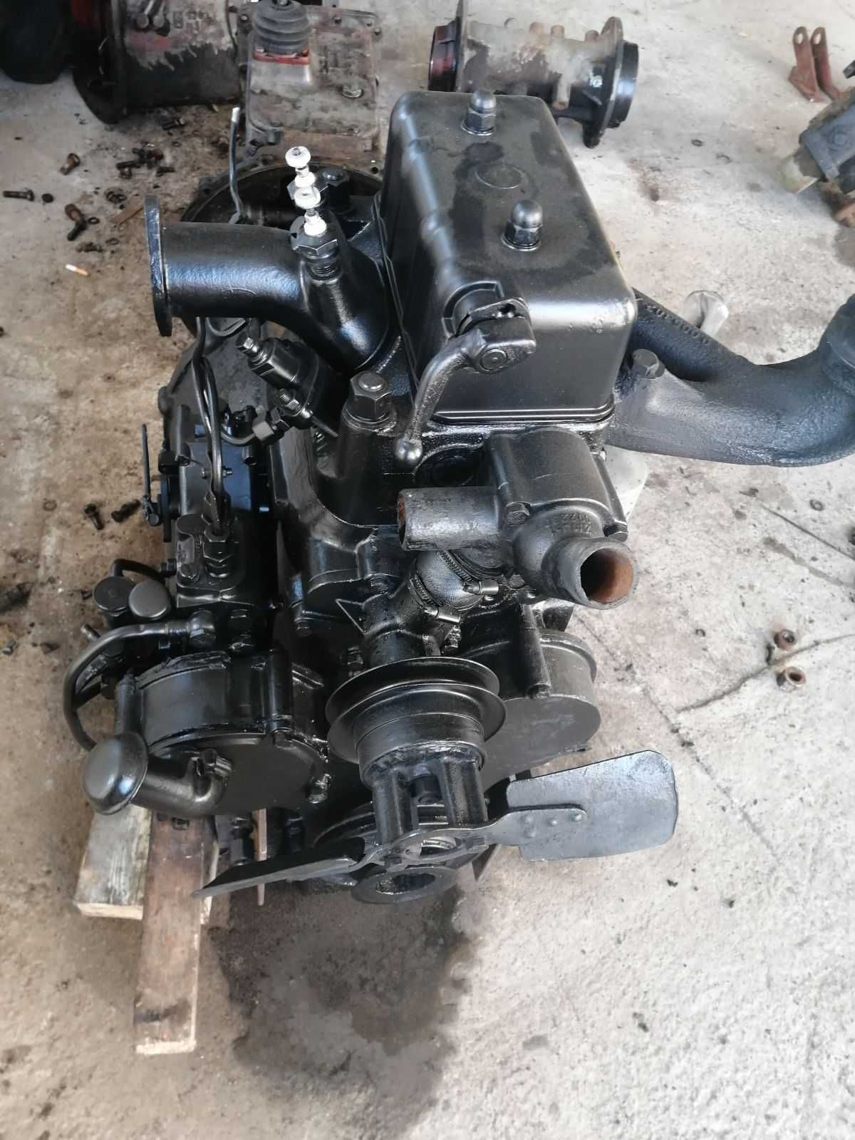 Ursus c328, silnik, pasuje do c330,. Stan db,Sprawny,WYSYŁKA