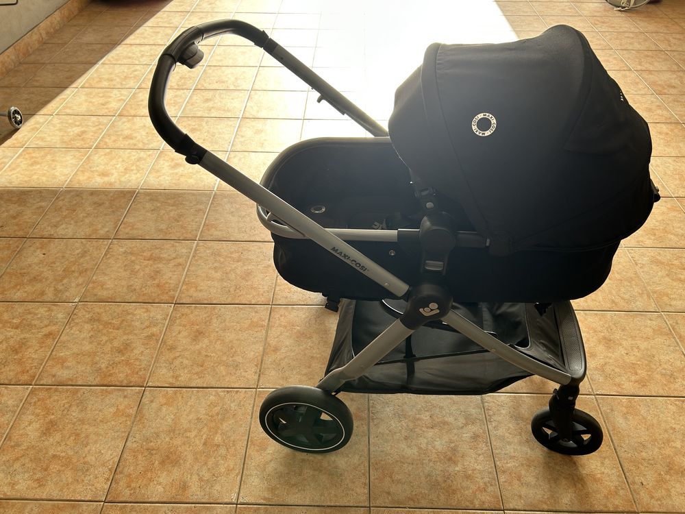 Maxi Cosi Zelia³ Carrinho 2 em 1