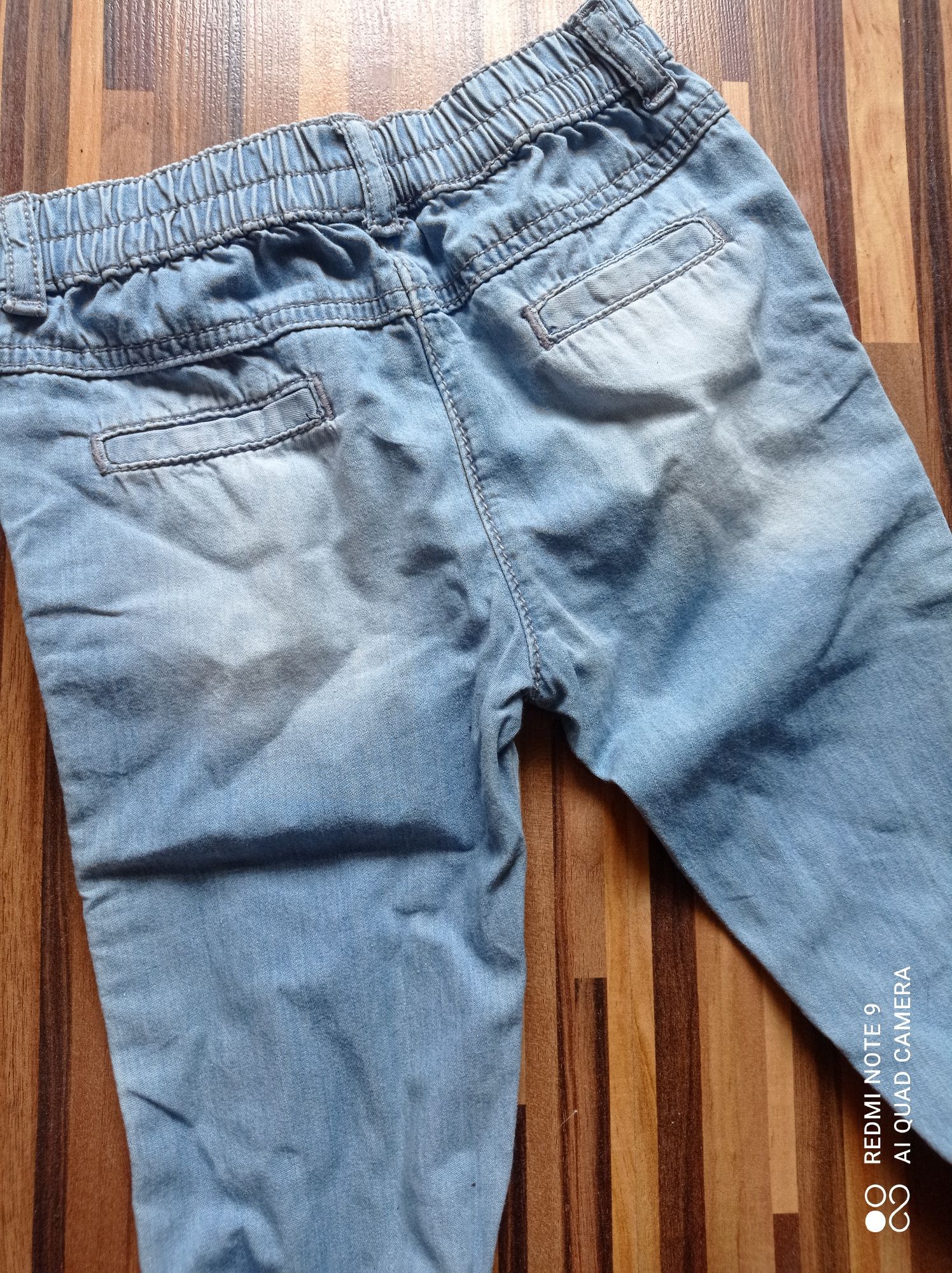 Spodnie jeansowe jeansy rozmiar 74 marki F&f