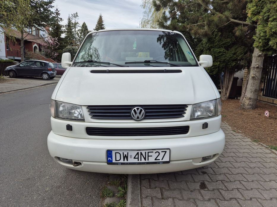 Volkswagen Multivan Multivan, dla podróżników, rodzin, par, miłosników festwali, wędkarzy.