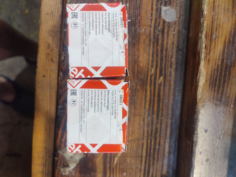 Gumy stabilizatora Vectra C