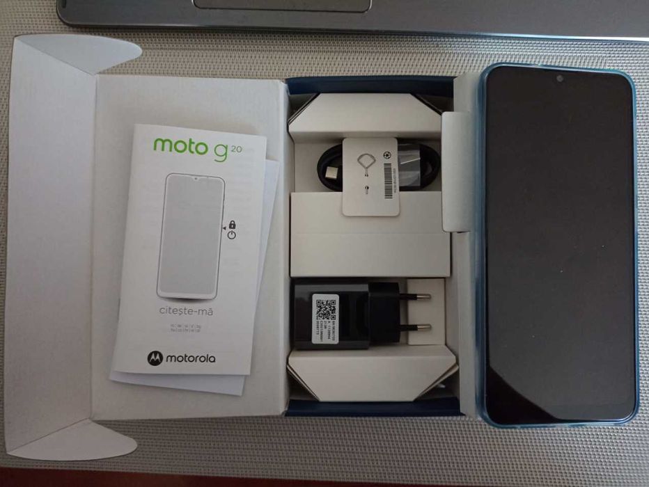 Smartfon Motorola Moto G20 4 GB / 64 GB 4G (LTE) niebieski