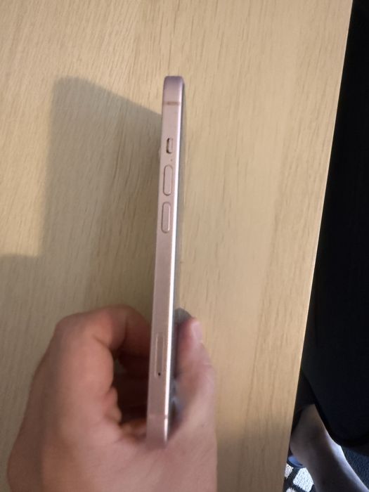 Iphone 15 - 128gb