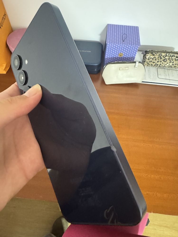 Samsung A35 com pouco uso + Capa