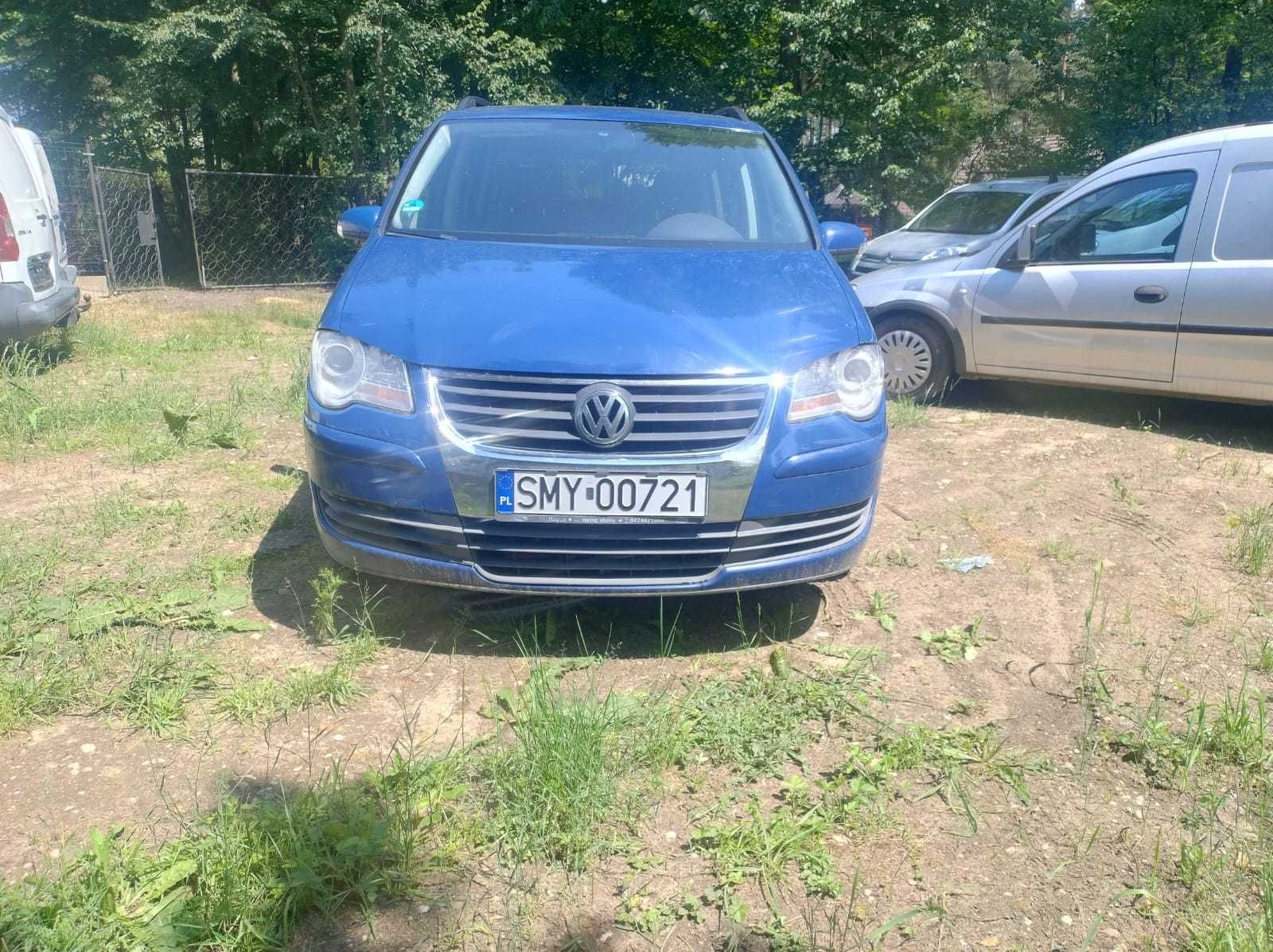 sprzedam VW Touran 2.0 MPI z LPG  7-osob. KREDYT