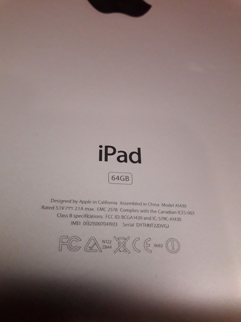 iPad 3  64GB WI-FI/3G/4G A1430