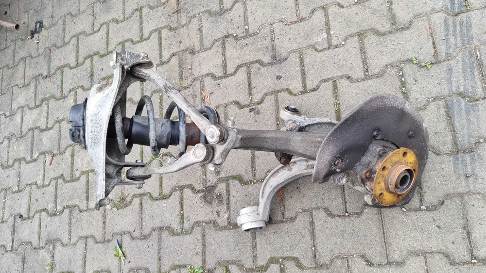 Zwrotnica zawieszenia prawy przód Audi A4 B8 allroad q5 a6 4g0.407242C