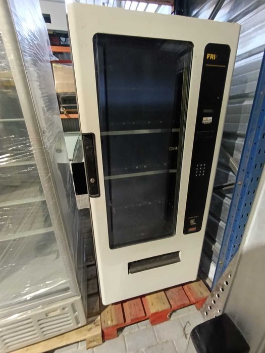 Máquina VENDING (Marca FAS) - RECONDICIONADA