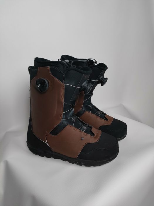 Czarno brązowe buty snowboardowe Ride boa