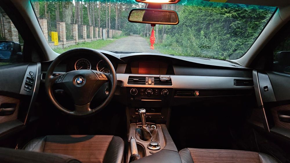 BMW 520i E60 2.2 Benzyna, 2003, Stan bardzo dobry